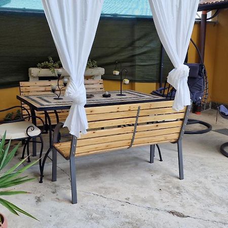 Casa Soggiorno Il Quetzales 瓦伦扎 外观 照片