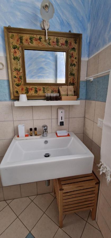 Casa Soggiorno Il Quetzales 瓦伦扎 外观 照片